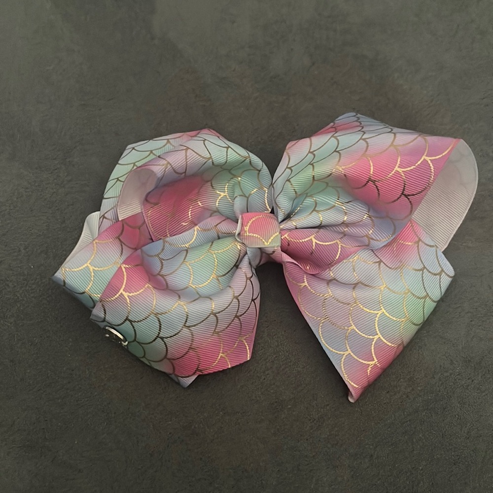 Hair bow